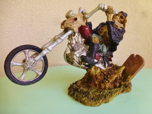 Dead biker skull figurine - dead,