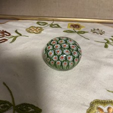 Ancienne petite boule presse