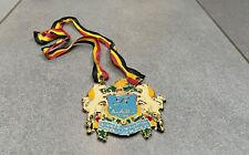 LARGE METAL PLAQUE MEDAL BELGIAN CARNIVAL 1998 ALAIN 1 PRINCE OF BELGIUM RARE