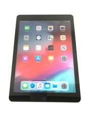Apple iPad Air A1474 32GB Space Gray Wi-Fi Only iOS Tablet Excellent Condition