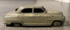 DINKY TOYS SIMCA. 9 ARONDE 24