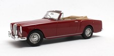 Alvis TE21 DHC Rouge 1966 1/18