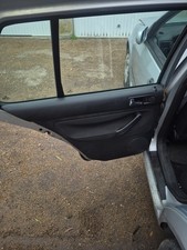panneau de porte arriere gauche  golf 4