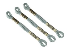 DMC 927  Lot  3 Échevettes