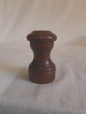Jolie Petit Poivrier En Bois