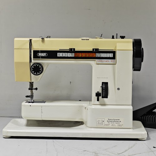 Machine coudre pfaff - À,