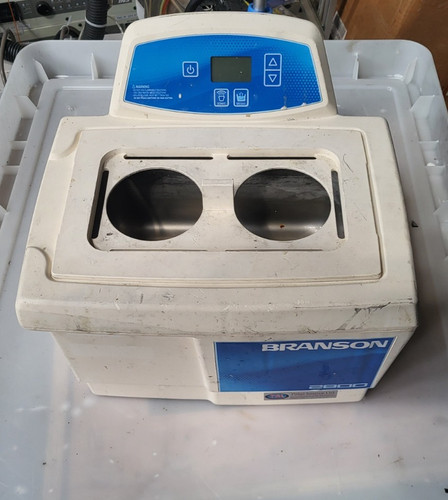Bain ultrasons bransonic - bain, À
