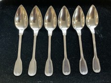 6 petites cuillères en argent