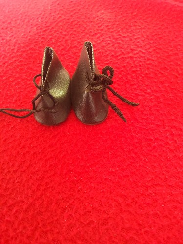 Chaussure poupee ancienne - poupee,