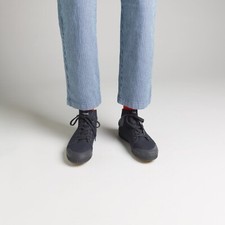 SPRING COURT B2 CANVAS  FRENCH  SHOES  SZ 43  UNISEX 