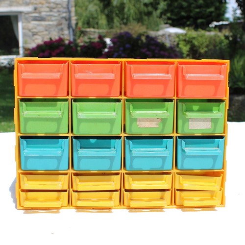 Petit meuble organisateur - , à