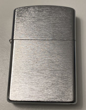 SUPERBE BRIQUET DE TABLE TYPE
