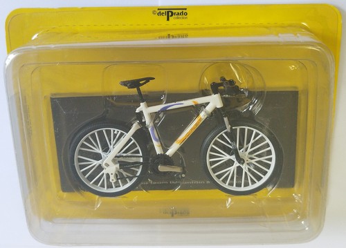 Histoire vélo del - vélo, prado