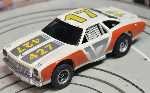 Pour slotcar course - h0,