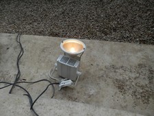 Gros projecteur / spot