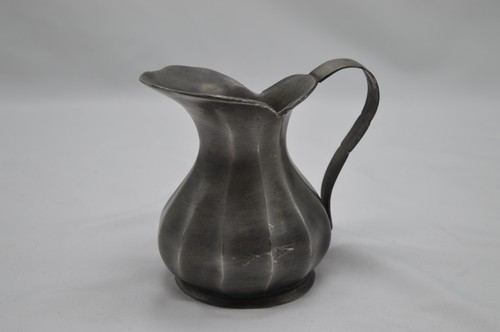 Petite carafe pichet - , poinçon