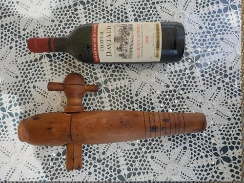 Ancien enorme robinet - ancien,