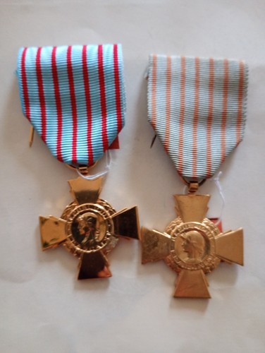 Médaille militaire insigne - médaille,