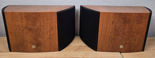 Pair kef speakers iq8ds - of,
