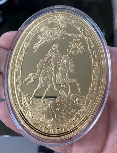 Médaille ovale collection - médaille,