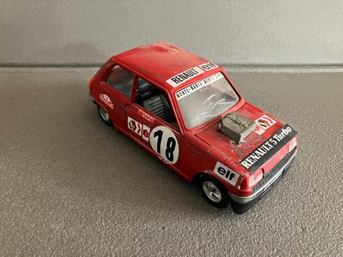 Ancienne voiture miniature - ancienne,