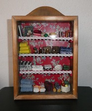 VITRINE ARMOIRE LINGERE MINIATURE - CADRE DECORATIF