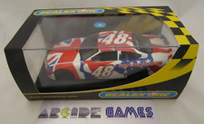 VOITURE 1/32 FORD TAURUS ASCAR