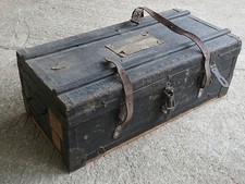 Ancienne caisse coffre en bois