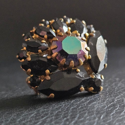 Broche couverte strass - couverte,