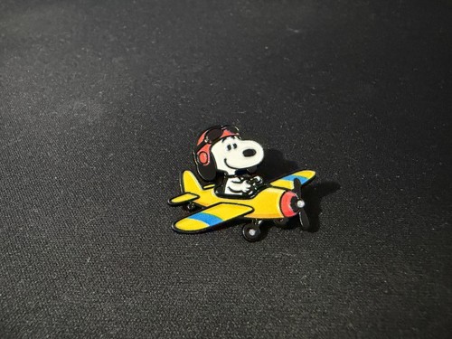 Pin pins snoopy - pins, avion