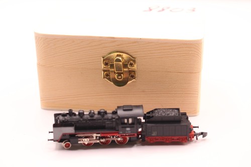 Locomotive vapeur 24 058 - à,