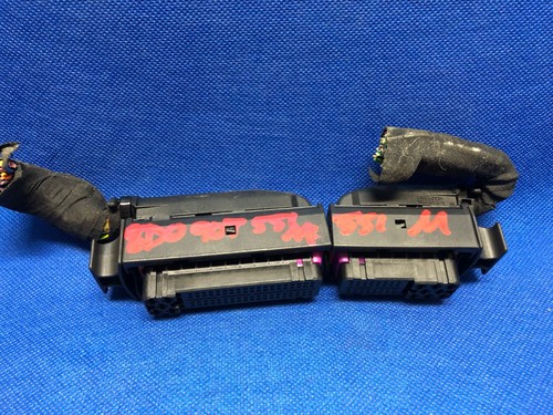 Wiring harness plug - harness, connector