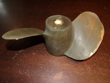 Ancienne hélice bateau 2