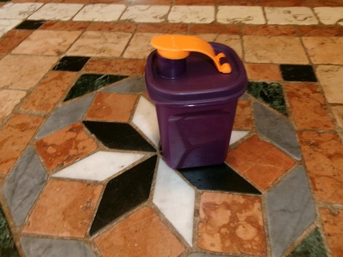 Tupperware mini shaker - , 250