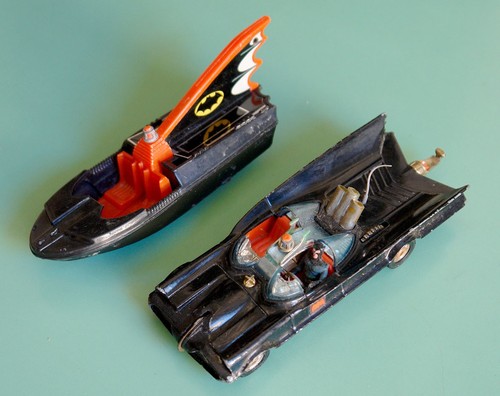 Corgi toys vintage batmobile - corgi,