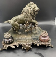 Antique Round Hump Lion Decor Ruler Inkwell 2 Colored Crystal Bottles