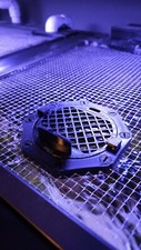Feeding portal for mesh screen top / Aquarium / Reef Tank