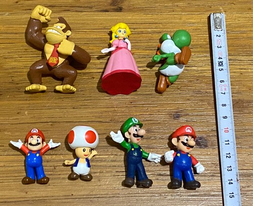 Lot figurines super mario - de,
