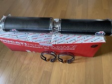 Silencieux antidérapant