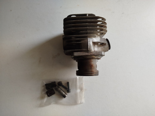 Cylindre piston pour - ,