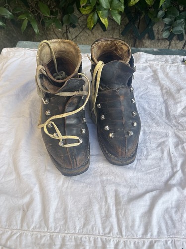 Anciennes chaussures - anciennes,