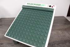 Clean Medi Rub Vibrating Foot Massager 2000 Plus MR-3F Massage Machine MediRub