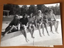 LES CHARLOTS et CORINNE LE POULAIN - Original press photo 13x18