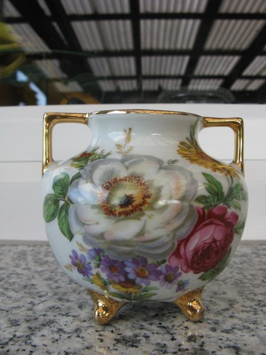 Vase pieds porcelaine - pieds,