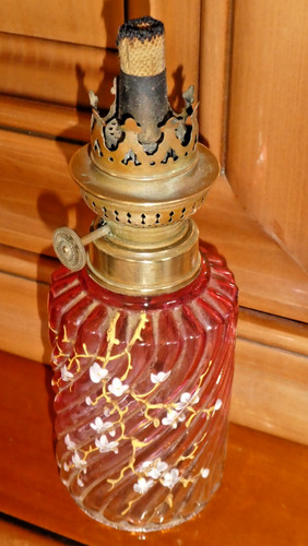 Superbe lampe pétrole - superbe, à