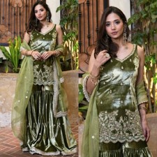 Robe Salwar Kameez Bollywood