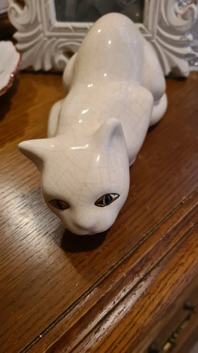 Belle statuette chat - statuette, couché