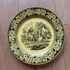 Assiette JAUNE CREIL scène