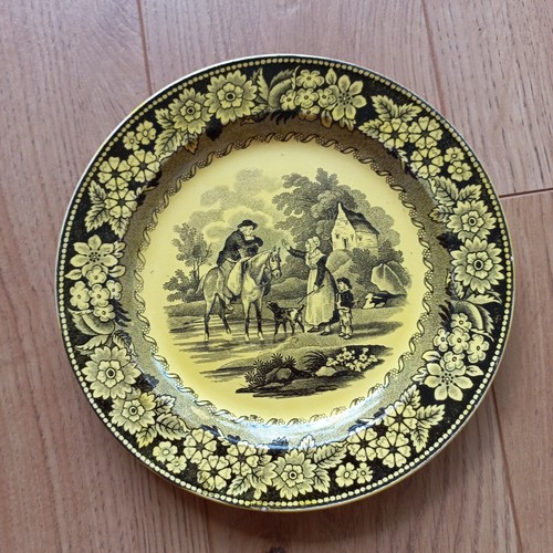 Assiette jaune creil - jaune, scène