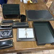 NÉCESSAIRE DE BUREAU LE